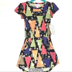 Sz 2 LulaRoe Kids Mae w Pockets! Kids